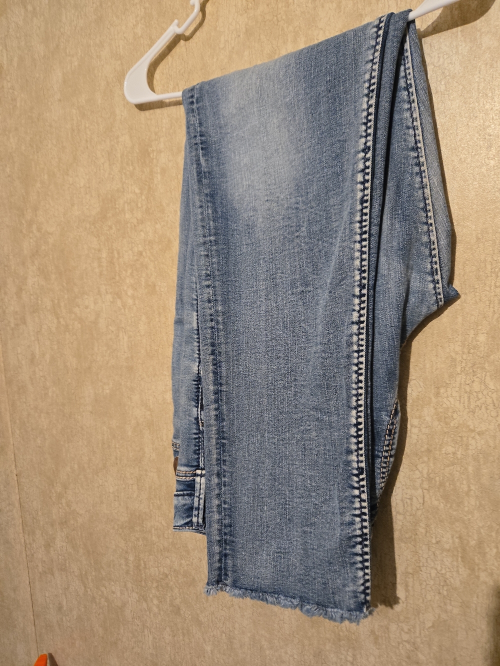 Silver Jeans Light Blue Cropped Men’s Denim